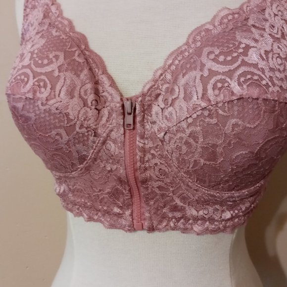 Pink Lace Bra - Picture 2 of 11